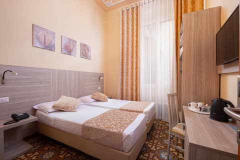 Lilium Hotel — photo 2