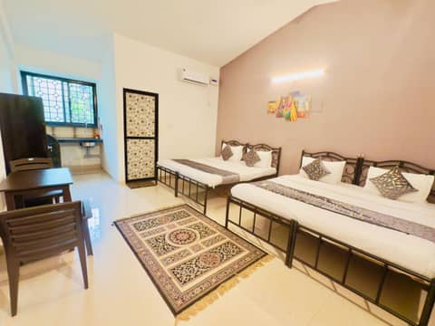 St. Anthony guest house. — hotel room