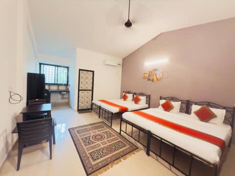 St. Anthony guest house. — hotel room