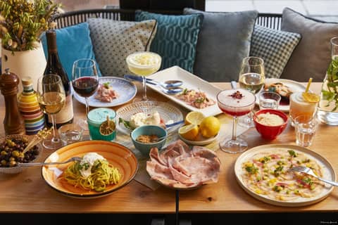 Holiday Inn Nice by IHG — dining