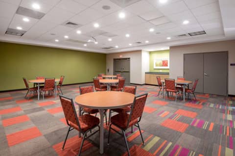 Home2 Suites by Hilton Charlotte University Research Park — photo 7