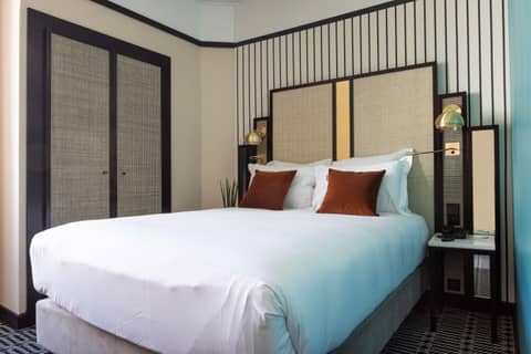 Classic Double Room - Non-Smoking — the supplier's photographs — photo 1