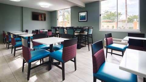 Best Western Fort Myers Inn and Suites — photo 8