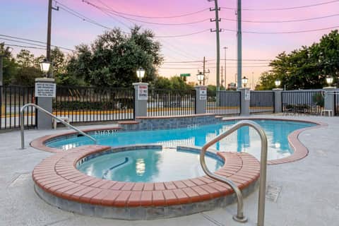 Comfort Suites Houston NW - Vintage Park — photo 3