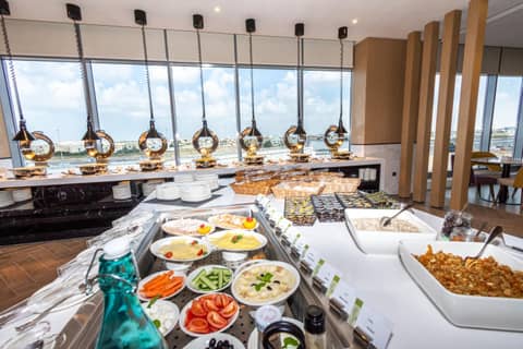 Premier Inn Dubai Dragon Mart — photo 4