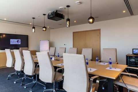 Premier Inn Dubai Dragon Mart — photo 8