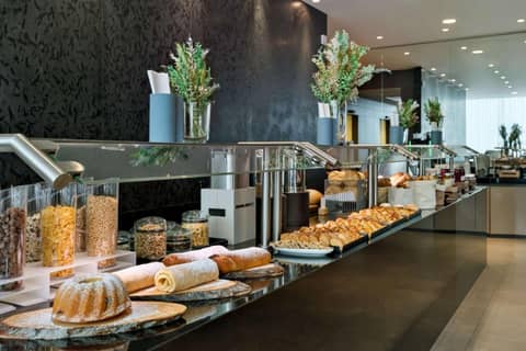 Doubletree by Hilton Vienna Schonbrunn — photo 2