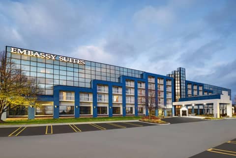 Embassy Suites by Hilton Detroit - Livonia/Novi — photo 9