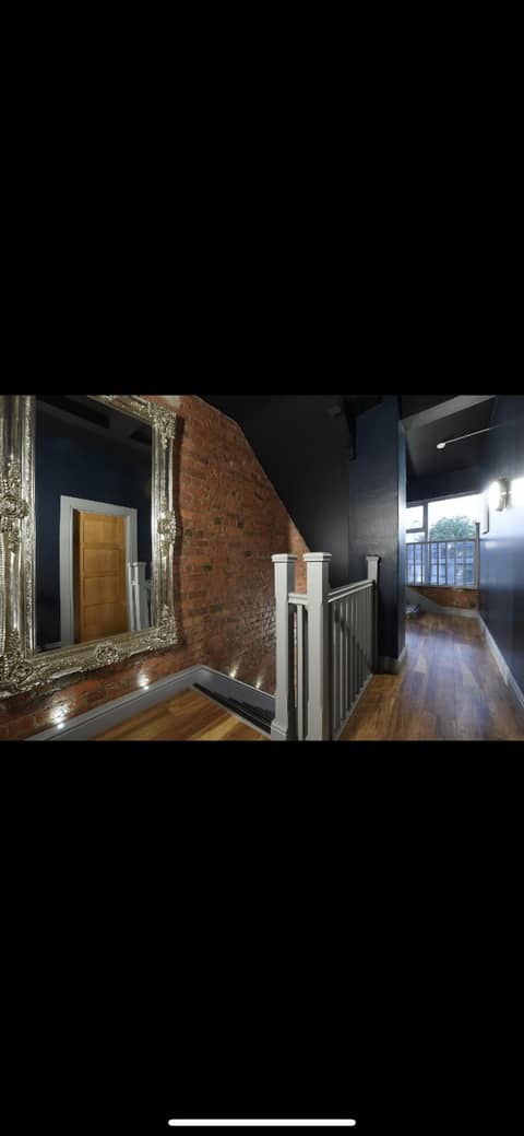 Swan Street Townhouse Hot Tub & Roof Terrace — photo 7