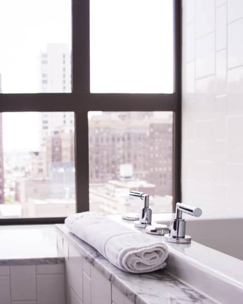 Kimpton Hotel Palomar Philadelphia by IHG — bathroom