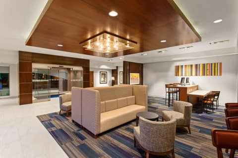 Holiday Inn Express & Suites Houston S - Medical Ctr Area by IHG — photo 4