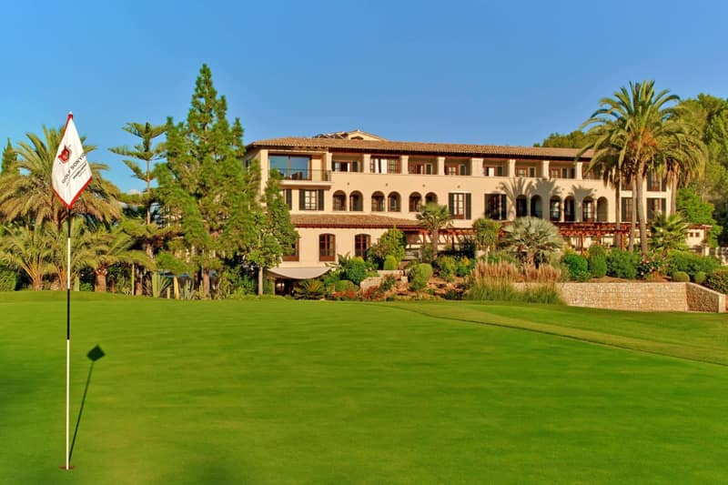 Sheraton Mallorca Arabella Golf Hotel — building