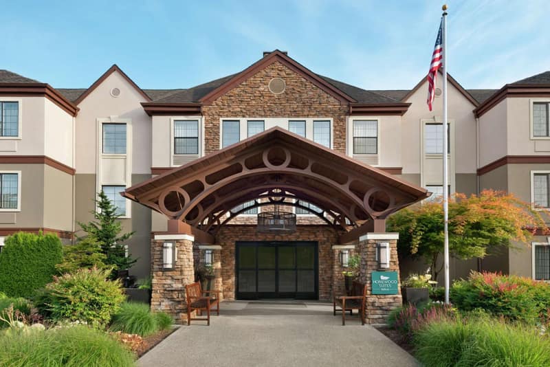 Homewood Suites by Hilton Portland Airport — building