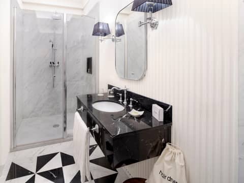 Hotel Regency - Small Luxury Hotels of the World — photo 7