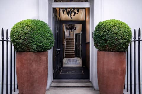 Flemings Mayfair - Small Luxury Hotel of the World — hotel reception