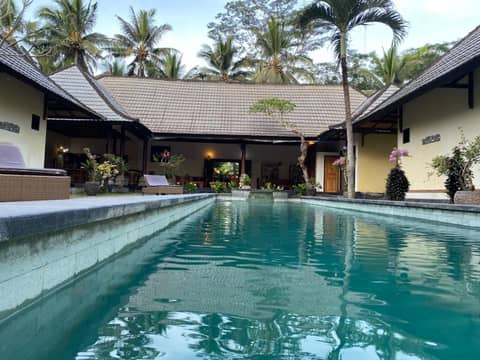 Junjungan Suite — recepcion & lobby