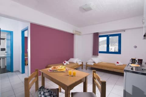 Erofili Apartments — hotel room