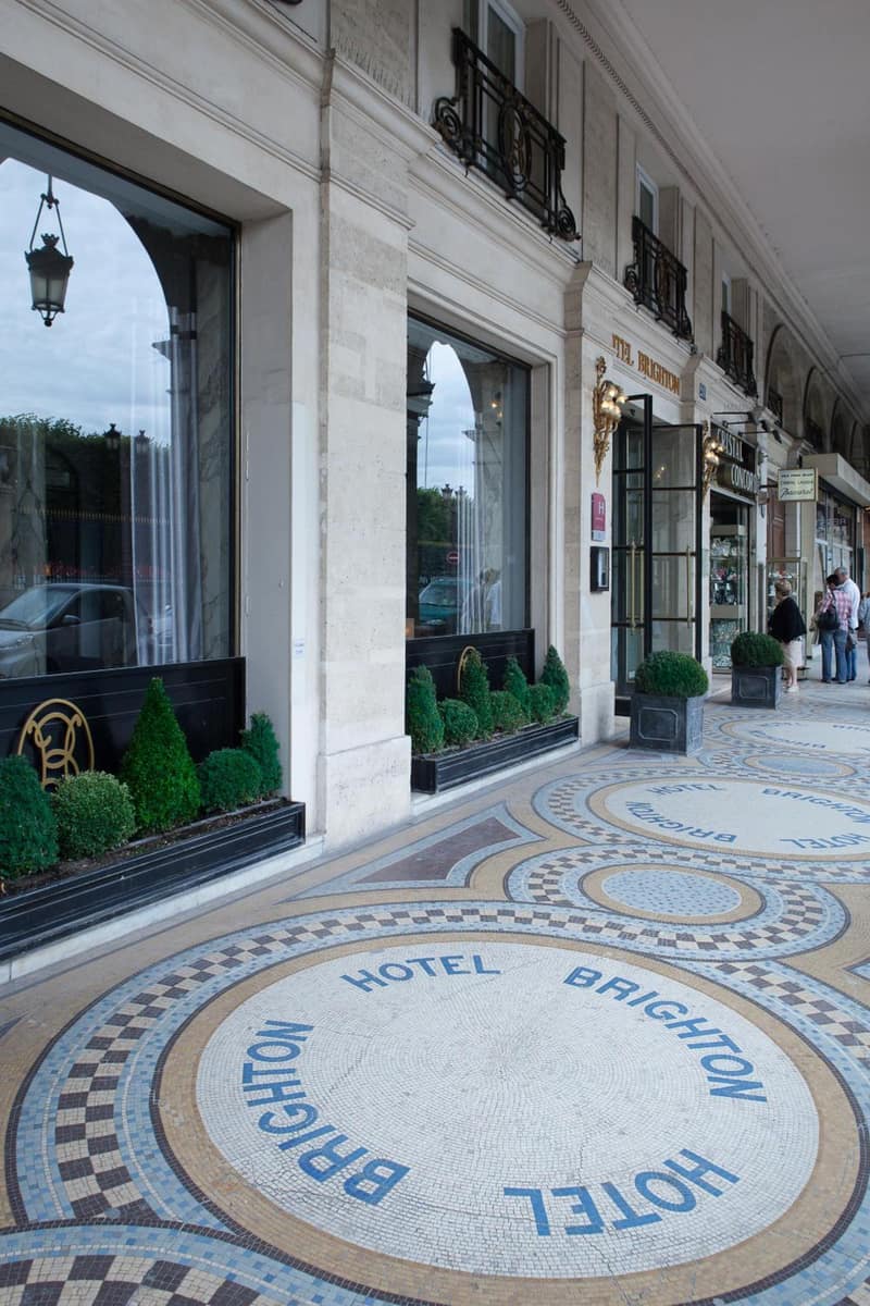 Hôtel Brighton - Esprit de France — building