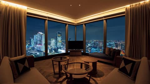 Nagoya Prince Hotel Sky Tower — hotel room