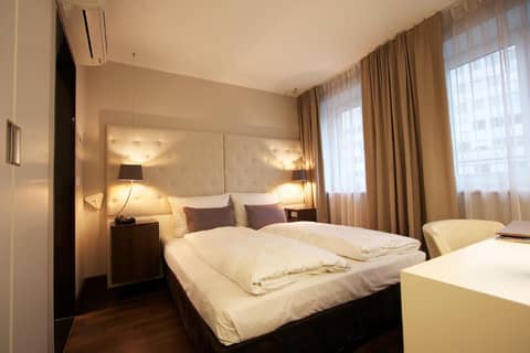 Europa Style — bedroom