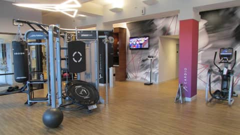 Marriott Jacksonville — activities & amenities