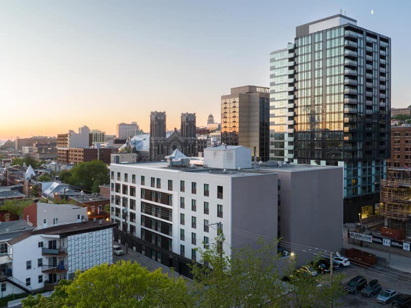 Le Saint Edouard, WorldHotels Distinctive — building