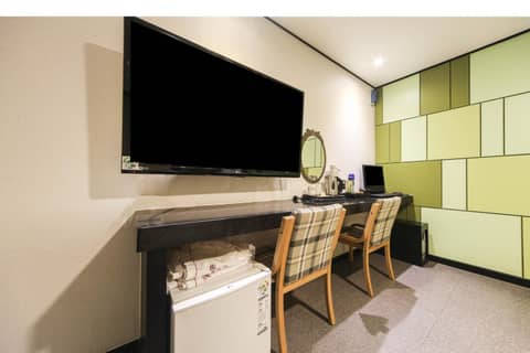 Elysee Hotel — photo 9