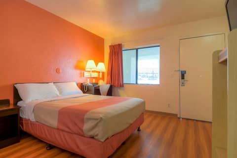 Motel 6-Palm Springs, CA - Downtown — photo 9