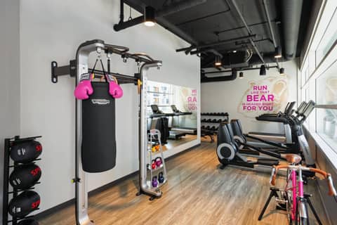 Moxy Minneapolis Downtown — photo 8