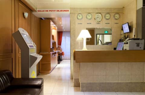 Hotel COSMOTEL MARAIS REPUBLIQUE PARIS — recepcion & lobby