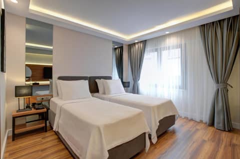 Depiero Hotel Karaköy — hotel room