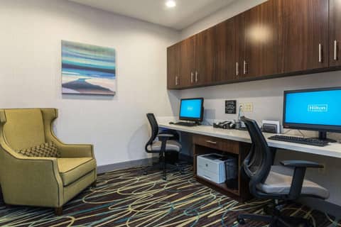 Hampton Inn & Suites - Allen Park — photo 8