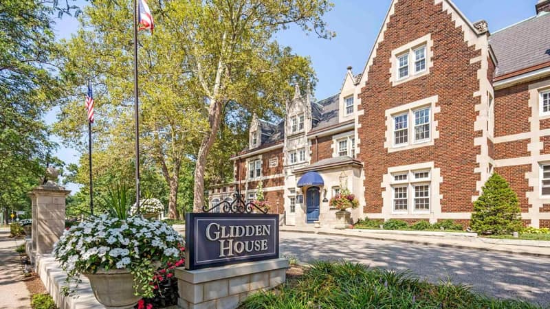 The Glidden House — building