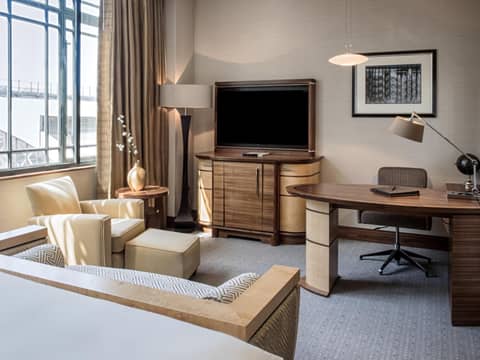 Hilton London Paddington — hotel room