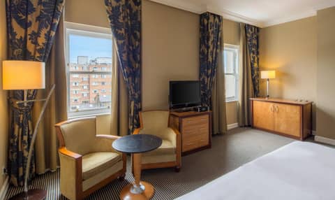 Hilton London Paddington — hotel room