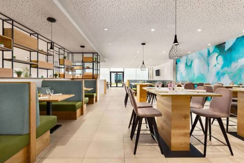Wyndham Garden Munich Messe — photo 9