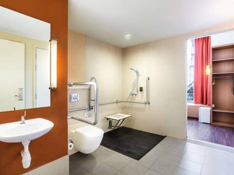 Ibis Singapore Novena — photo 3