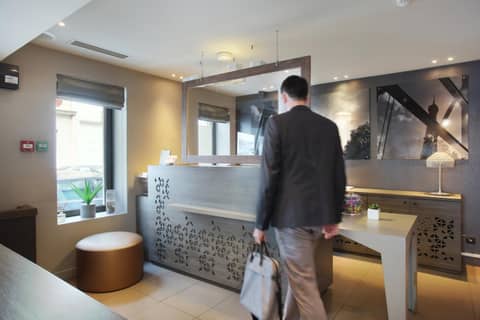 Hotel Eiffel Capitol — photo 8
