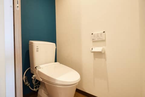 New Normal Hotel in NAMINOUE ニューノーマルホテルイン波の上 — photo 7