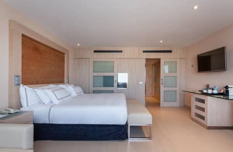 Meliá Sevilla — bedroom