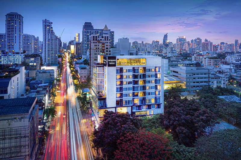 The Residence on Thonglor by UHG — building