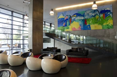 VIP Executive Arts Hotel — photo 4