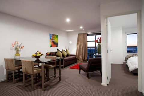 Nesuto St Martins Apartment Hotel — photo 2