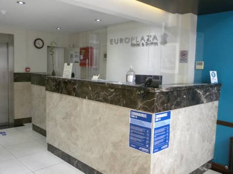Europlaza Hotel & Suites — photo 2