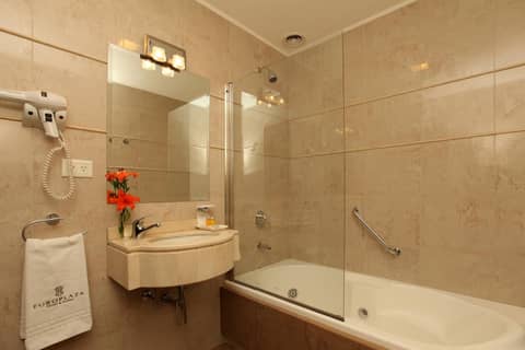 Europlaza Hotel & Suites — photo 8