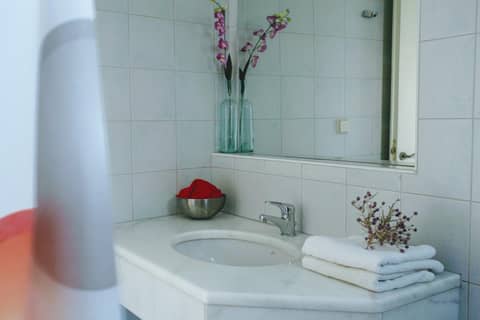 Mirabella Apartments — photo 5