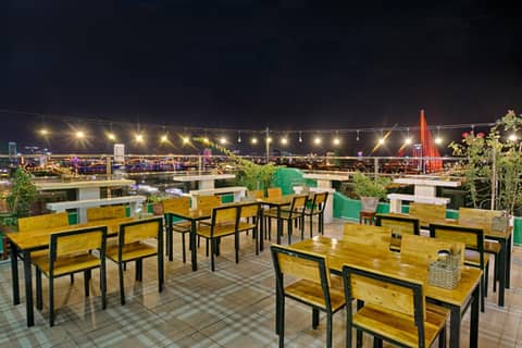 Lavender Riverside Hotel — photo 3