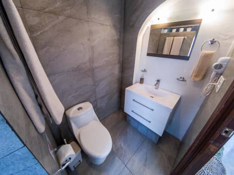 La Villa du Golf à Cancun Hotel Boutique — bathroom