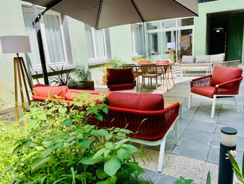 Hôtel Villa Berlioz — balance & terrace