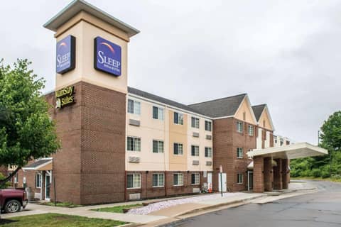 Sleep Inn & Suites Pittsburgh Airport — photo 5